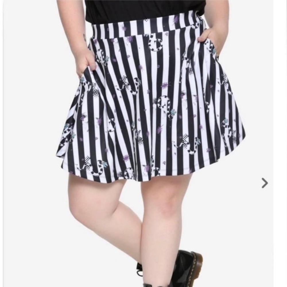 EUC Sandworm Beetlejuice skirt from Hot Topic.